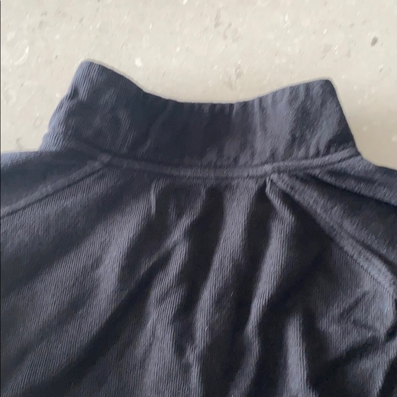 Zipped Sweater - Picture 3 of 3